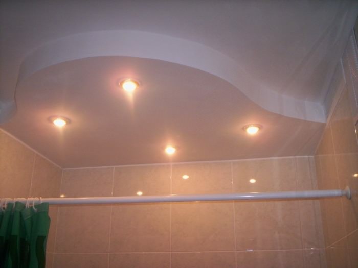 Потолок из гипсокартона в ванной своими руками (10 фото)